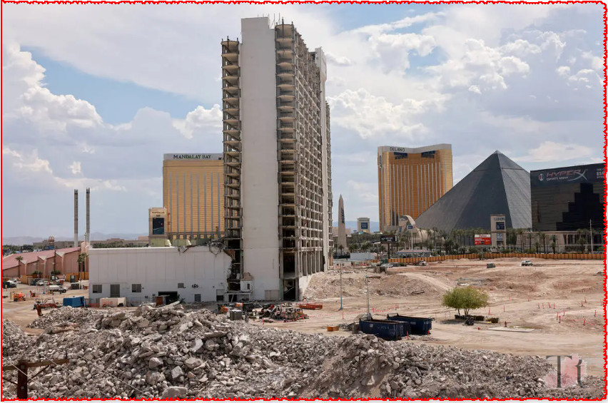 Tropicana Implosion Time :1 Epic Farewell and Grand Rebirth